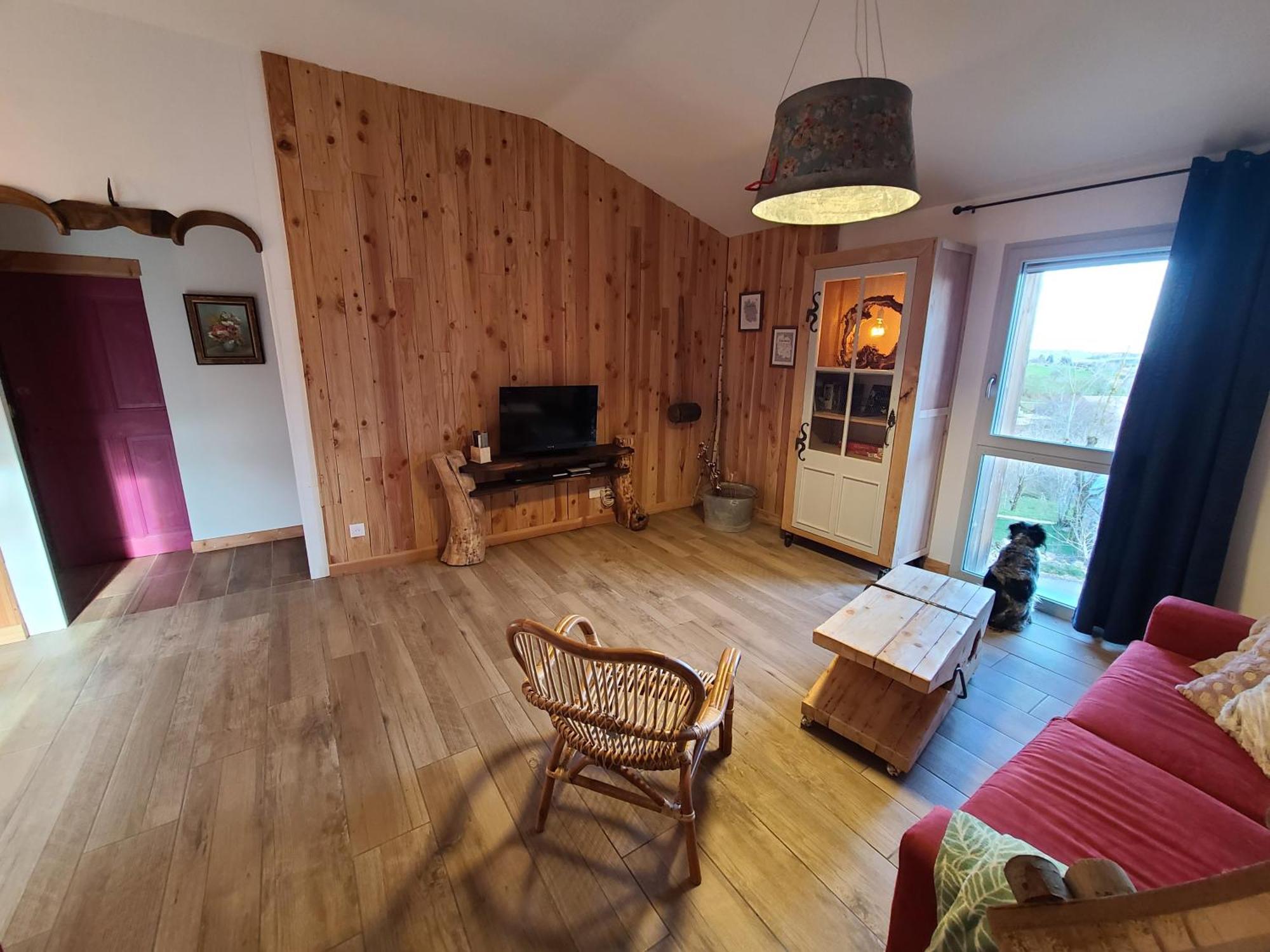 Gites La Boletiere Saint-Étienne-du-Valdonnez 部屋 写真