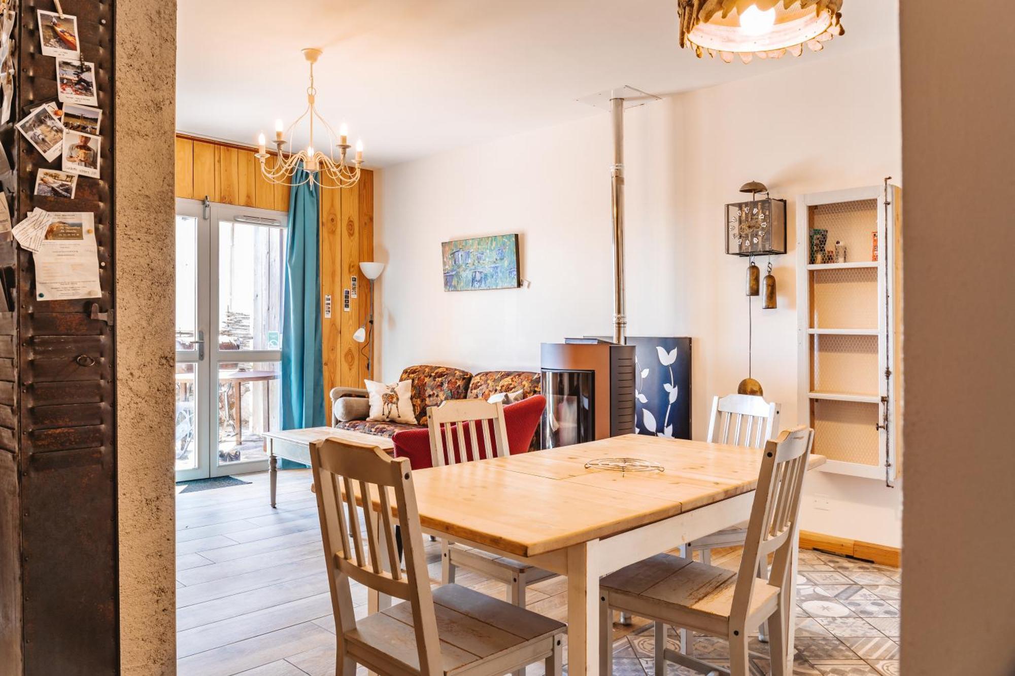Gites La Boletiere Saint-Étienne-du-Valdonnez 部屋 写真